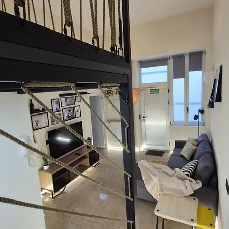 Apartment Ciudad Bajo Diseno Industrial Hasta 6, Wifi Gratis *