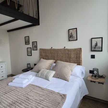 Impresionante Apartamento Industrial Fallas Wifi Gratis Hasta 4 Apartment