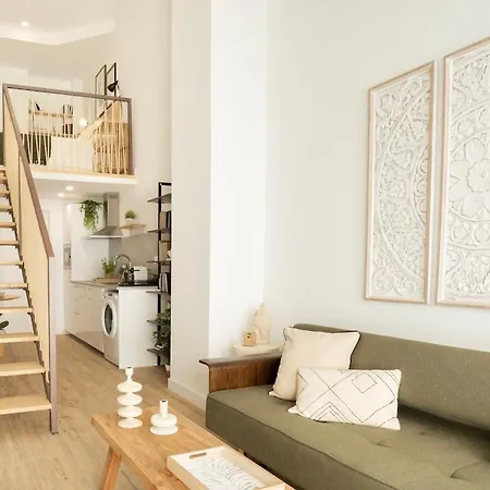 Loft M11 - Ground & Arena Connected *