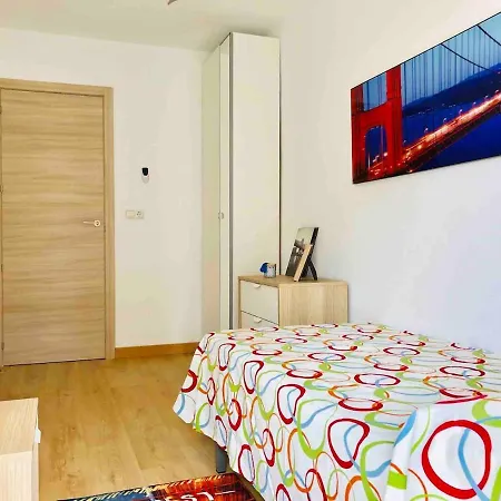 Cerca De Playa Y Ciudad De Ciencias Apartman