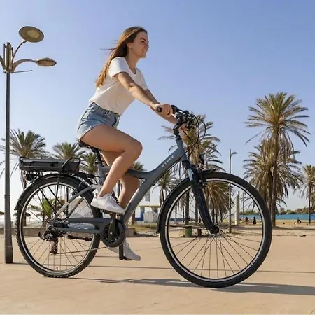 Beachfront Family 아파트 발렌시아