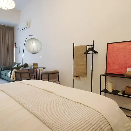 01 - Les Artes Apartment *