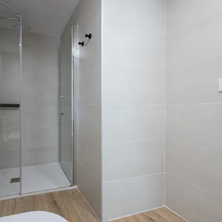 Loft M15 - Ground & Arena Connected דירה *