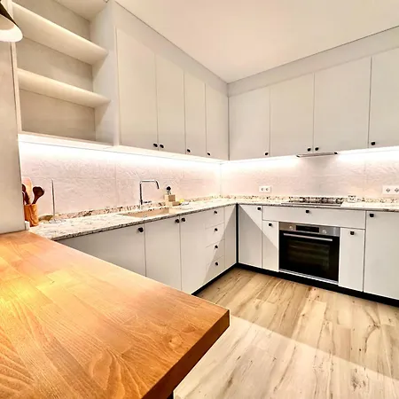 Joaquin Costa Urban Flat فالنسيا