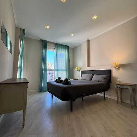 Tu En El Centro - Ruzafa 8d Apartment *