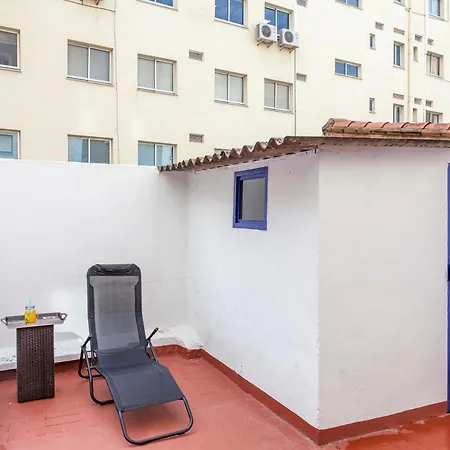Flat 3 Bedroom In Extramurs