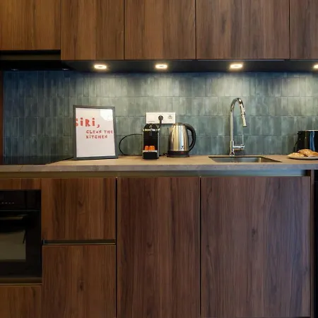 03 - Les Artes Apartment *