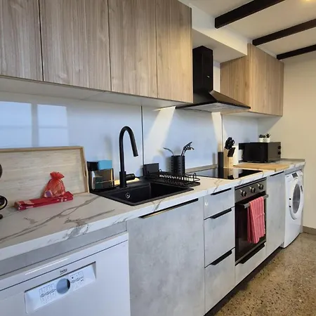 Impresionante Apartamento Industrial Fallas Wifi Gratis Hasta 4 *