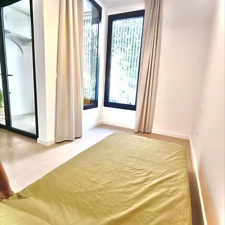 아파트 New Loft Near The And Downtown