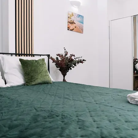 Modern Near Benicalap Park