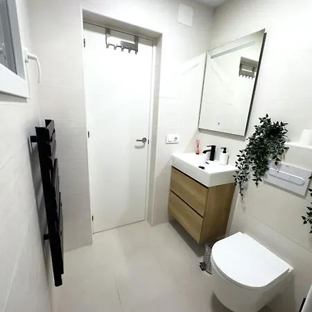 Apartment Apartamento Bajo Acogedor, Moderno, Cerca Del Mar