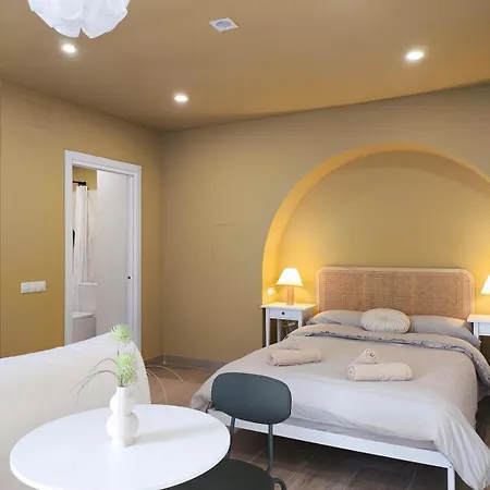 Calma Your Getaway In Playa De Valencia