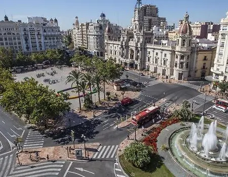 Atico Exclusivo Del Siglo Xvi Con Dos Terrazas En El Corazon De Ciutat Vella Апартаменты *