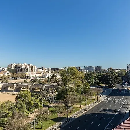 Blanq Carmen Valencia