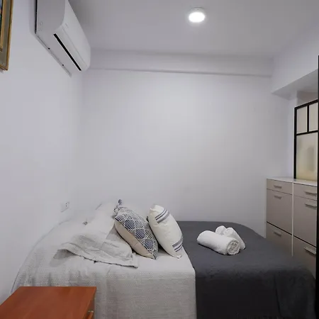 El Cabanyal Modern 2-bedroom By The Sea Appartement *