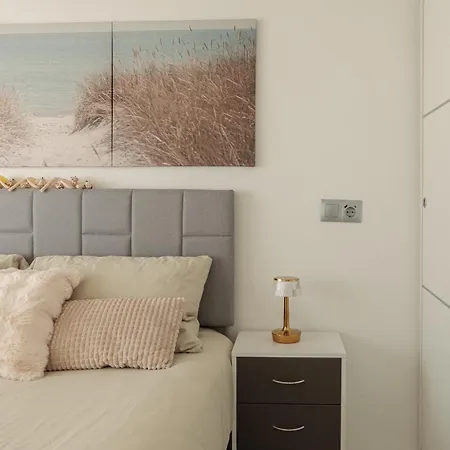 Sleeklofts Floor 2-bedroom With Terrace Appartement Valencia