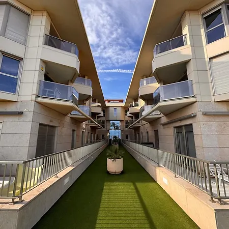 Vibe - Oceanfront Escape Valencia