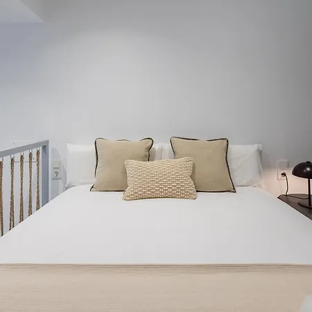 Loft M15 - Ground & Arena Connected *