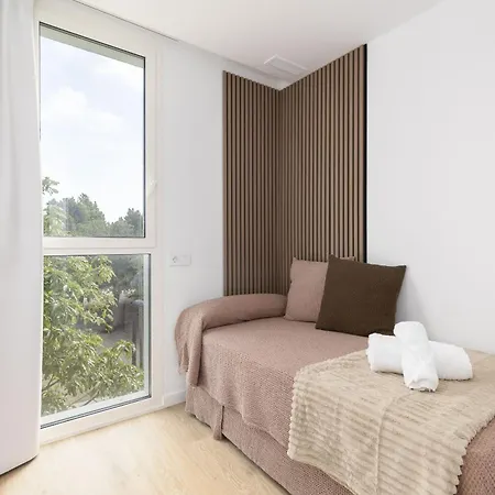 Apartup Port Marina Azura * ולנסיה