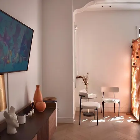 Stylish & Cozy Flat In Heart Of Eixample, *