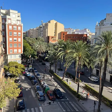 Stylish & Cozy Flat In Heart Of Eixample,