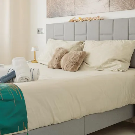 Floor 2 Bedroom With Terrace * Valencia