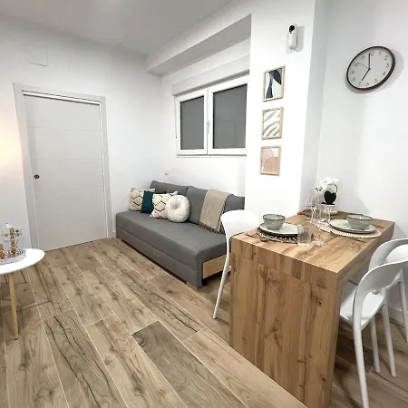 Loft Tr28 - Ground & Arts Connected