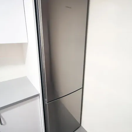 Ross - Flat With The Amenities * Valenza