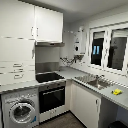 Plaza La Reina 3Th Floor & No Elevator