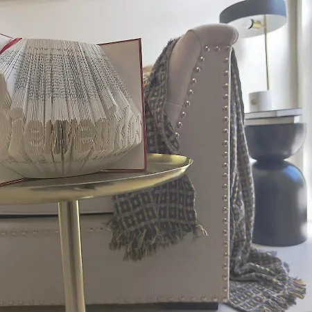 Loft - B4 Smart Access & Urban Calm