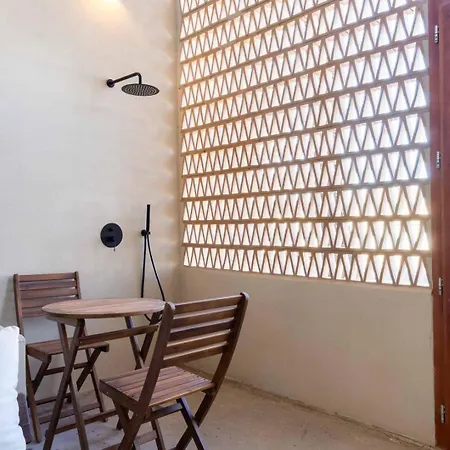 Vlc Host - Reina 166 B * 발렌시아