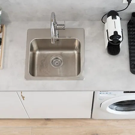 Loft M11 - Ground & Arena Connected