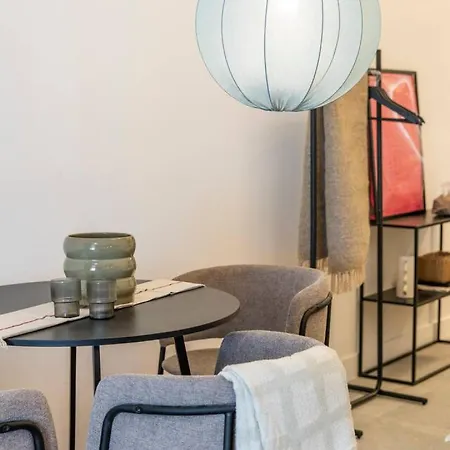 Apartment 01 - Les Artes *