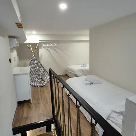 A3 Ciudad Comodo Bajo Diseno Hasta 6, Wifi Gratis Apartman *