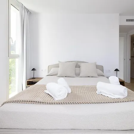 Apartup Port Marina Azura