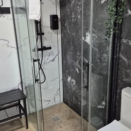 A3 Ciudad Comodo Bajo Diseno Hasta 6, Wifi Gratis Valencia