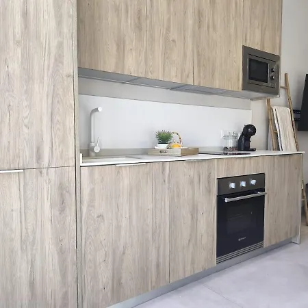 Loft - B4 Smart Access & Urban Calm