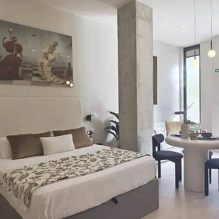 Loft - B4 Smart Access & Urban Calm *