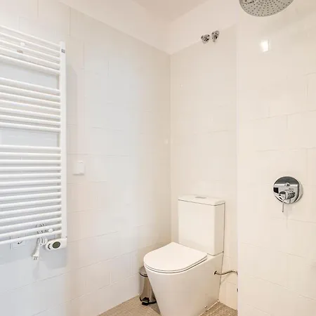 Casa Reina Nina Valencia