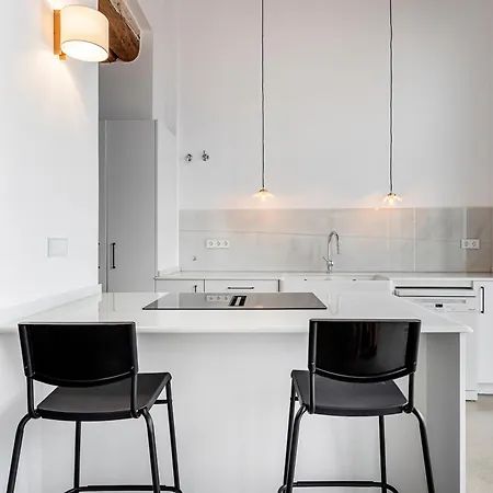 Appartamento Casa Reina Nina Valenza
