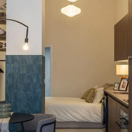 02 - Les Artes Apartment