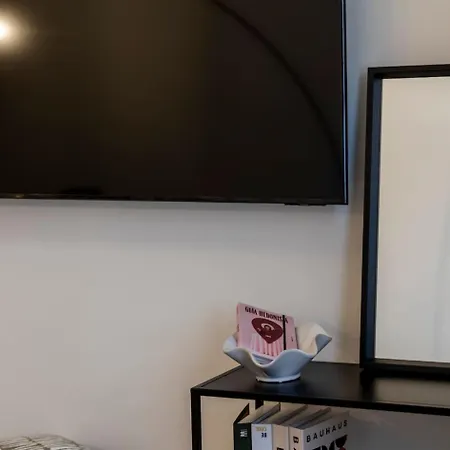 02 - Les Artes Apartment Valencia