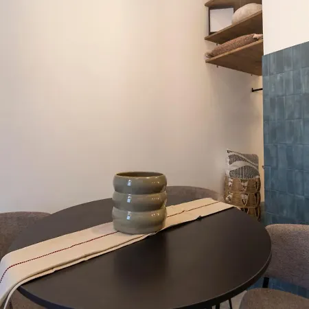 Apartment 02 - Les Artes *