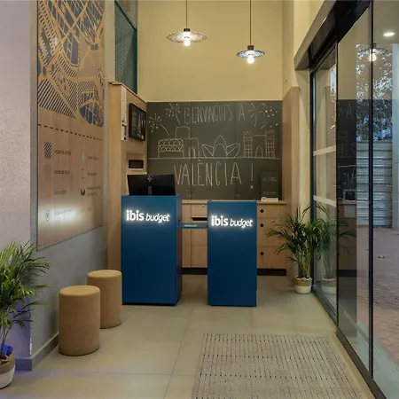 Ibis Budget Centro Puerto *