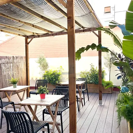 Bird House Bed & Breakfast Valencia