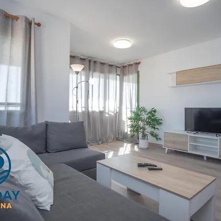 Апартаменты Front Sun