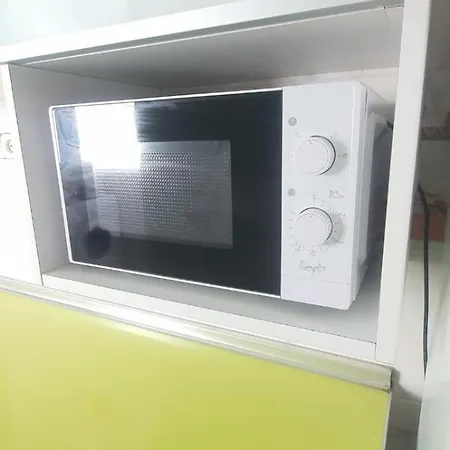 Проживание в семье Tranquila Y Centrica Individual En Vivienda Compartida
