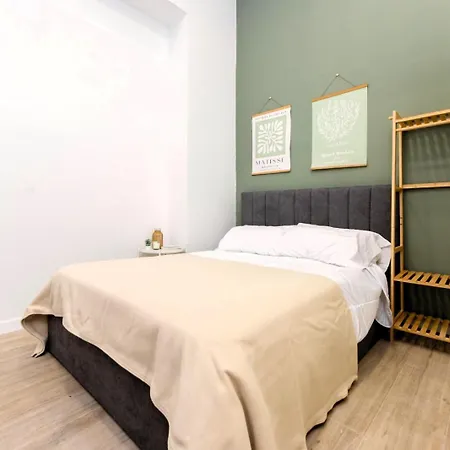 Parque De Cabecera & Bioparc Apartment *
