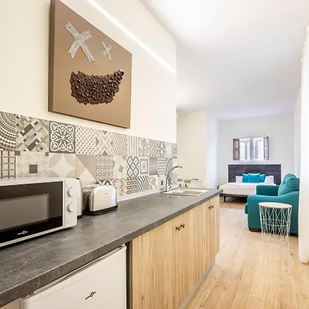 The Port Urban Loft *