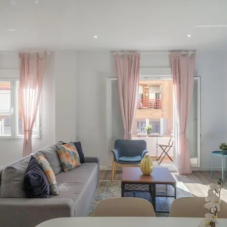 Modern, Stylish & Comfortable Apartment Valencia